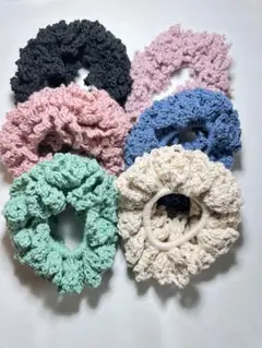 カラフルフリルシュシュ