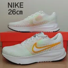 【8084】【新品】26㎝ ナイキ ランディファイ ホワイト ランニングシューズ