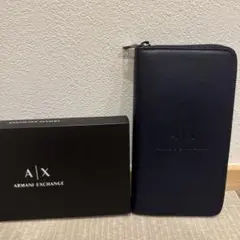 Armani Exchange ネイビー 長財布