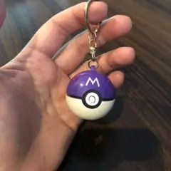 モンスターボール型キーホルダー ルカリオ付き