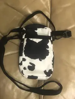 レスポートサック★ Lesportsac ★牛柄★スマホショルダー★