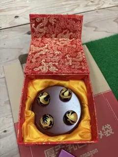 黒と金の四神模様の置物セット