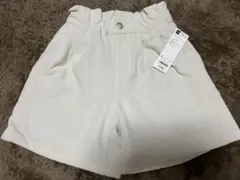 ライトベージュ ハーフパンツ