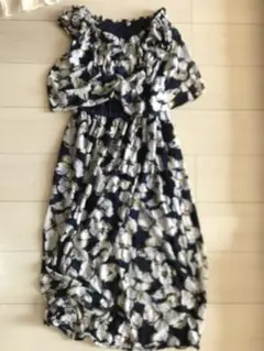 花柄ノースリーブロングワンピース