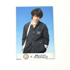 Item thumbnail for item e5ed59c8-9936-4863-a718-aa457134b50a