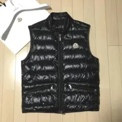 【新品同様】モンクレール ダウンベスト 黒 size 1 国内正規品