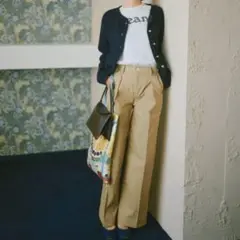 ベージュ　チノパン　ニードバイヘリテージ　NEEDBY heritage