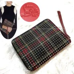 本物美品 クリスチャンルブタン タータンチェック ipadケース クラッチバッグ