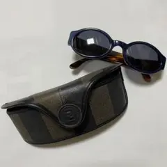 Item thumbnail for item f16cb8dc-c5e9-4386-8336-bab0a7a046bc