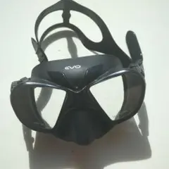 EVO Xdream マスク ブラック ケース付き