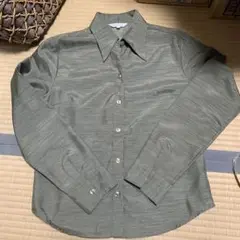 長袖シャツ　美品