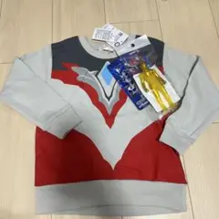 ウルトラマンアーク　ソフビ付きトレーナー