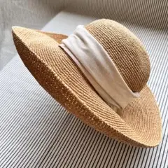 AKOMEYA TOKYO ラフィア　つば広ハット