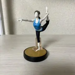 amiibo wii fit トレーナー　大乱闘スマッシュブラザーズ　アミーボ Amazon.co.jp: amiibo Wii Fit トレーナー(大乱闘スマッシュ