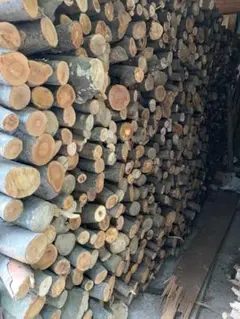 薪ストーブ 薪 広葉樹 堅木 石川県白山市 軽トラ1台分 2年以上乾燥済み