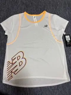 新品　New Balance ニューバランス　Mサイズ トレーニングトップス