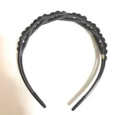 【ほぼ未使用】カチューシャ 黒 ビーズ キラキラ