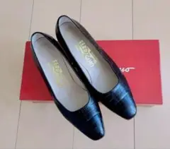 Salvatore Ferragamo クロコ型押レザーパンプス 6½ C