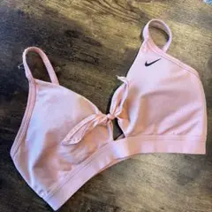 Nike スポーツブラ ピンク　ヨガウェア