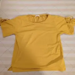 イエロー フリル付き 半袖シャツ