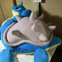 ポケモン　絶対にのりたいラプラス　ぬいぐるみ　クッション 全幅2mのビッグサイズクッション「絶対にのりたいラプラス」発売