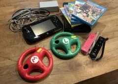 Nintendo WiiU Black 本体＋リモコン2本＋ソフト5本＋付属品