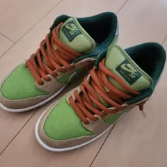 Nike SB "Escargot/Sesame and Pear"