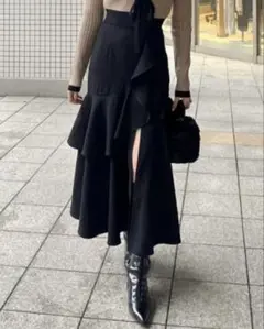 美品✨ ダブルフリルスリットスコートショートパンツ ブラック 黒 rienda | ダブルフリルスリットスコートショートパンツ