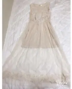 夏用デート用ベージュ ノースリーブ ロングワンピース