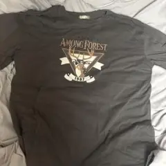 kutir 鹿 Tシャツ