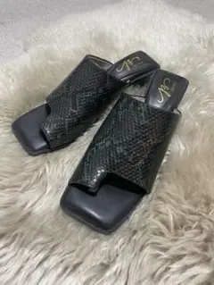 JB AKINO スクエアトウ　パイソン型押しワイドスクエアトング26.5cm
