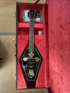 Item thumbnail for item 2917c586-a5de-46f2-8c4e-1f35ea693346