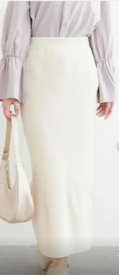 naturalcouture　プチナチュ　スリット入り細リブニットタイトスカート