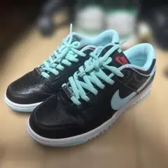Nike Dunk Low "Barber Shop"