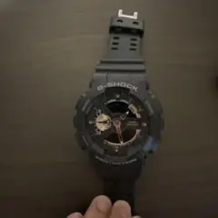 CASIO G-SHOCK ブラック ゴールド 200m防水 GA110RG