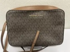 マイケルコース MICHAEL KORS ショルダーバッグ 斜め掛け