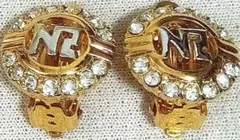 Item thumbnail for item 5f96c040-9f6c-4aef-98d2-f447d8e052ad