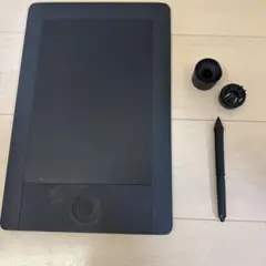 Wacom ペンタブレット 本体　intuos5 コード無し