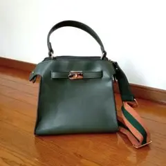 ダークグリーン ショルダーバッグ