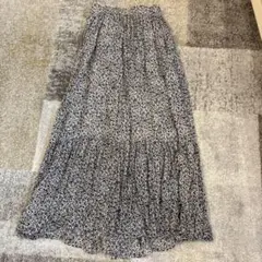 LOWRYS FARM 花柄 プリーツ ロング フレア スカート
