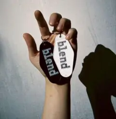 TAIL / blend Motel Keychains