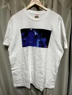 supreme America eats its young tee L