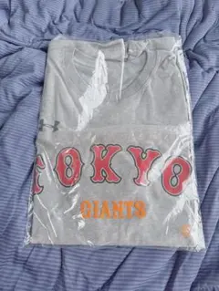 【未使用】ジャイアンツTシャツ　グレー1枚