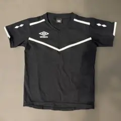 【140】umbro キッズTシャツ