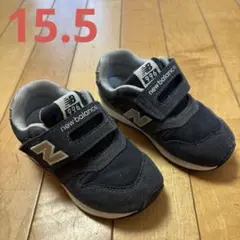 ニューバランス 996 キッズスニーカー 15.5 ネイビーブルー　シルバー
