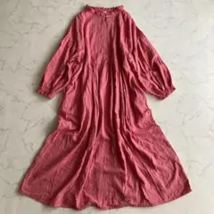 Item thumbnail for item 49b96dcc-3658-4d2c-8383-6c3183962fd9