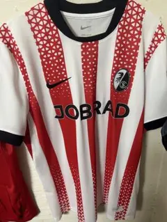 Item thumbnail for item 4c0abb8f-f894-4a77-951b-a508382ec411