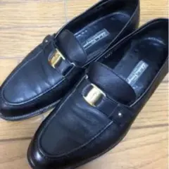 美品高級-Salvatore Ferragamo シングルモンク　US7.5 黒 2025年最新】Salvatore Ferragamo シューズ型：モンクストラップ