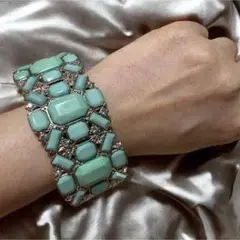 ジオメトリックミントグリーンブレスレット