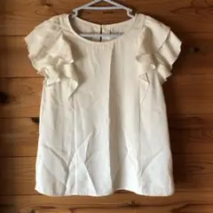 袖フリルブラウス　オフホワイト